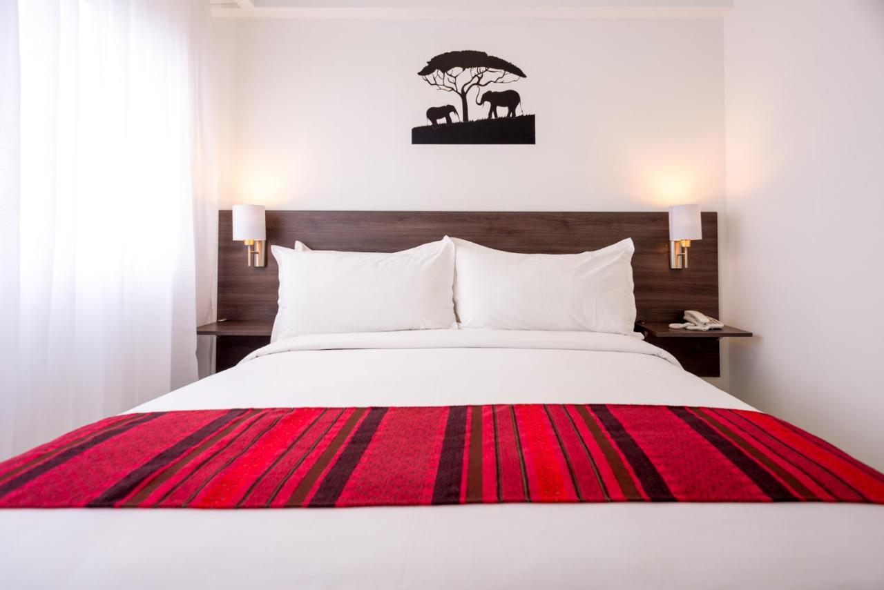 Hotel Romimar 3* Sup 埃斯特角城 外观 照片